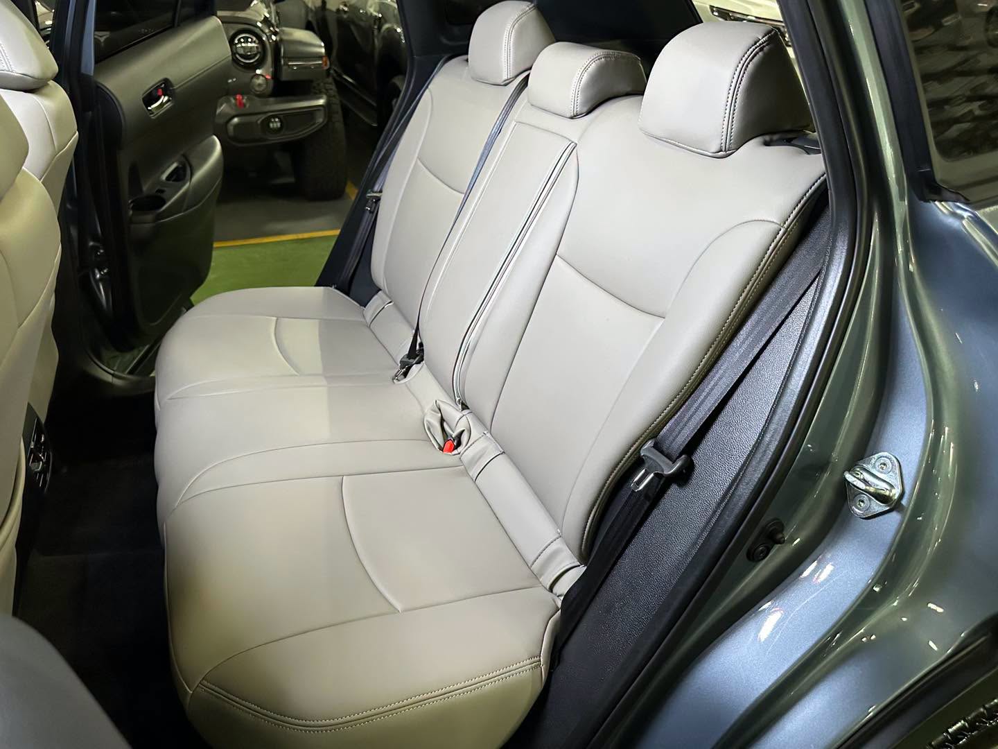 2025 TOYOTA COROLLA CROSS 1.8 G HEV CVT AT HYBRID - Image 9