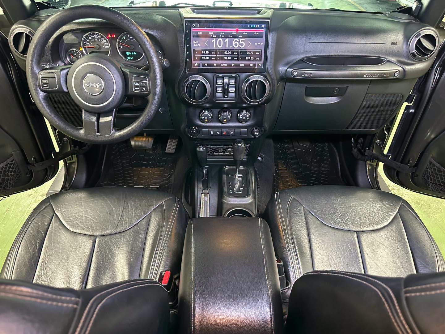 2017 JEEP WRANGLER JK UNLIMITED SPORT 3.6L V6 4x4 AT GAS - Image 7