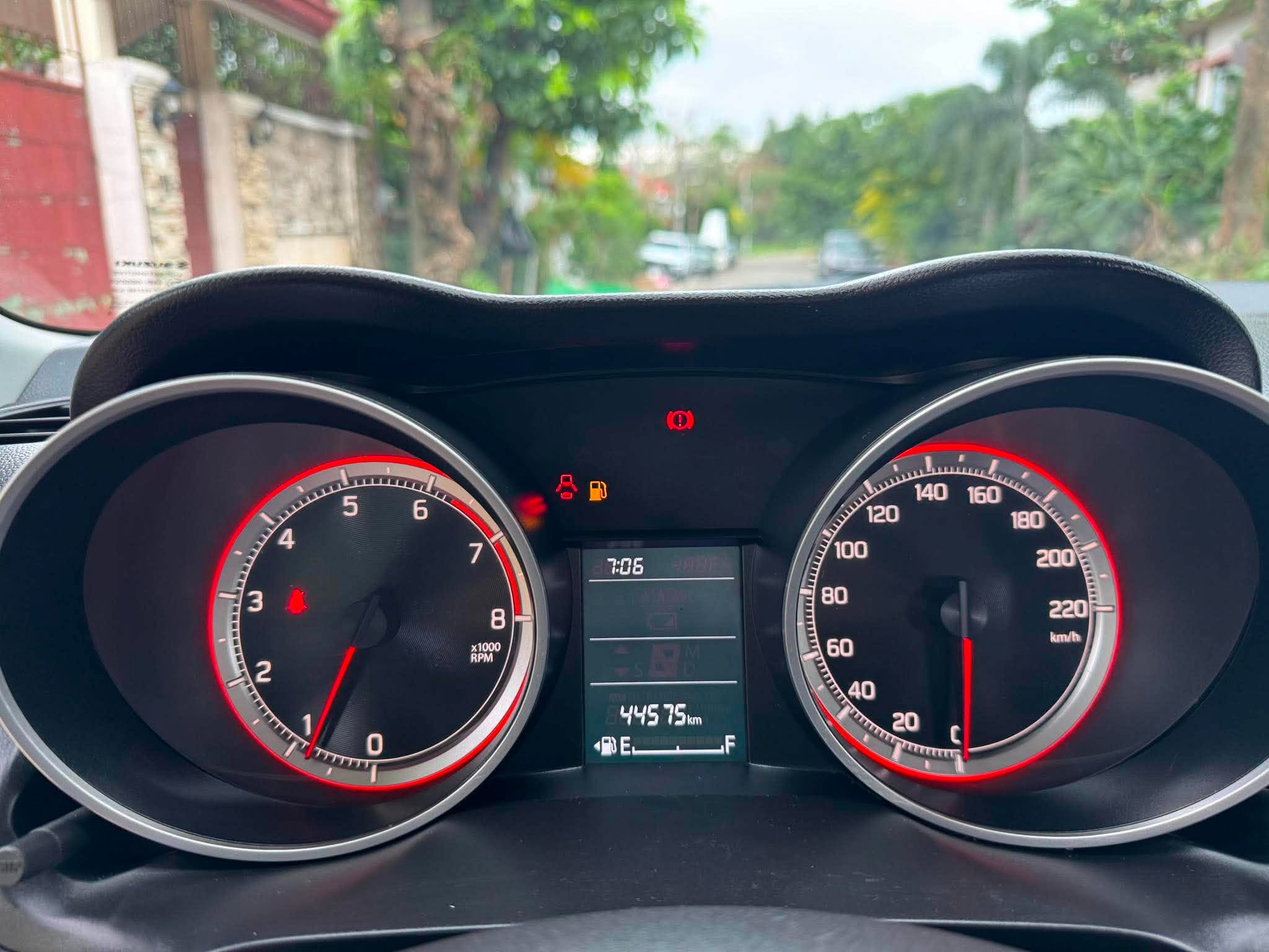 2019 SUZUKI SWIFT GL MANUAL GAS NEC9642 - Image 2