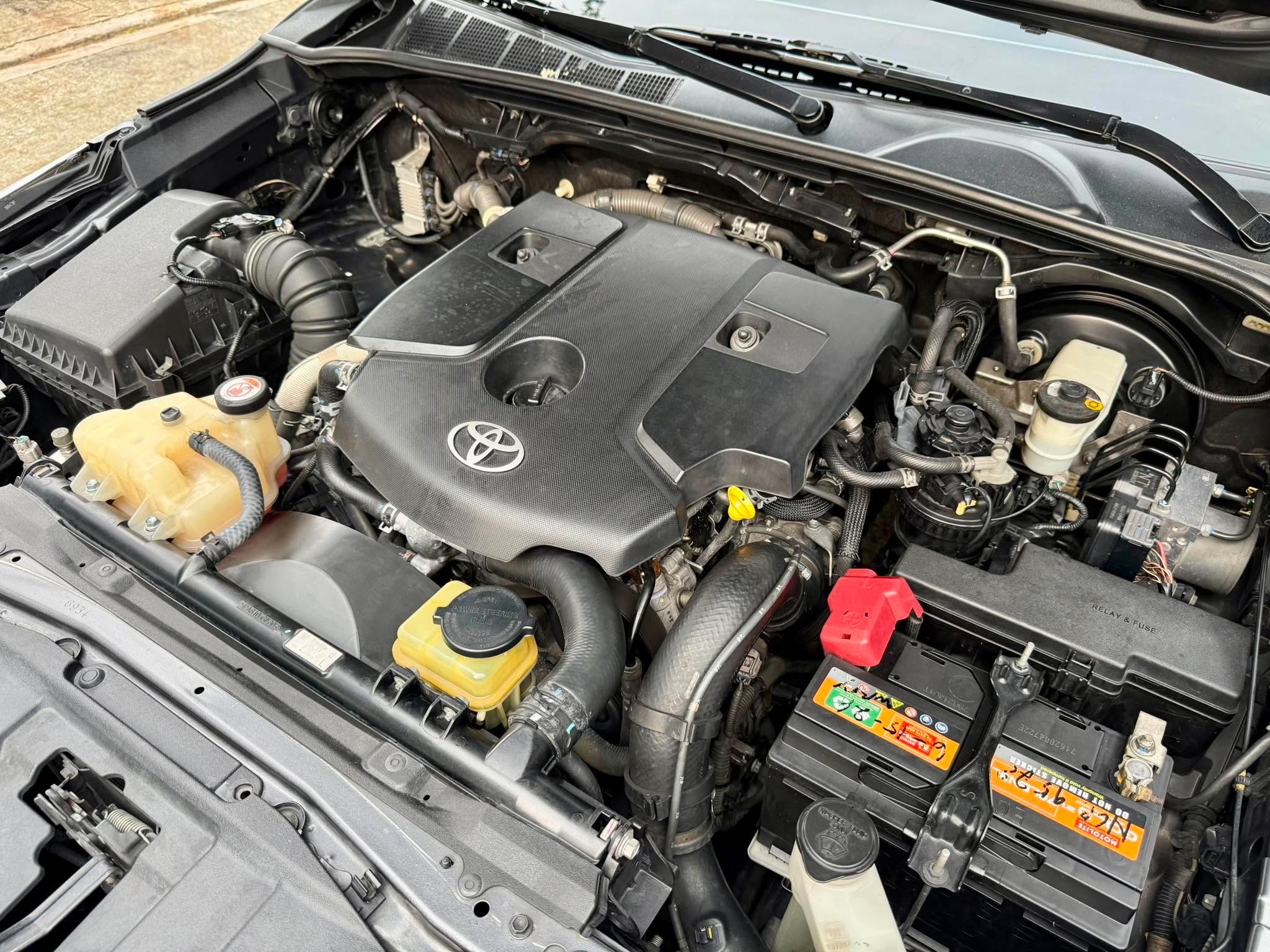 2018 TOYOTA FORTUNER V 2.8 4X4 AT DIESEL (NCR9528) - Image 4