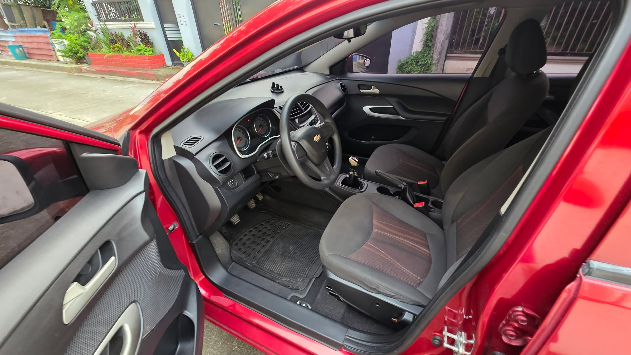 2018 CHEVROLET SAIL 1.5L MANUAL GAS - Image 4