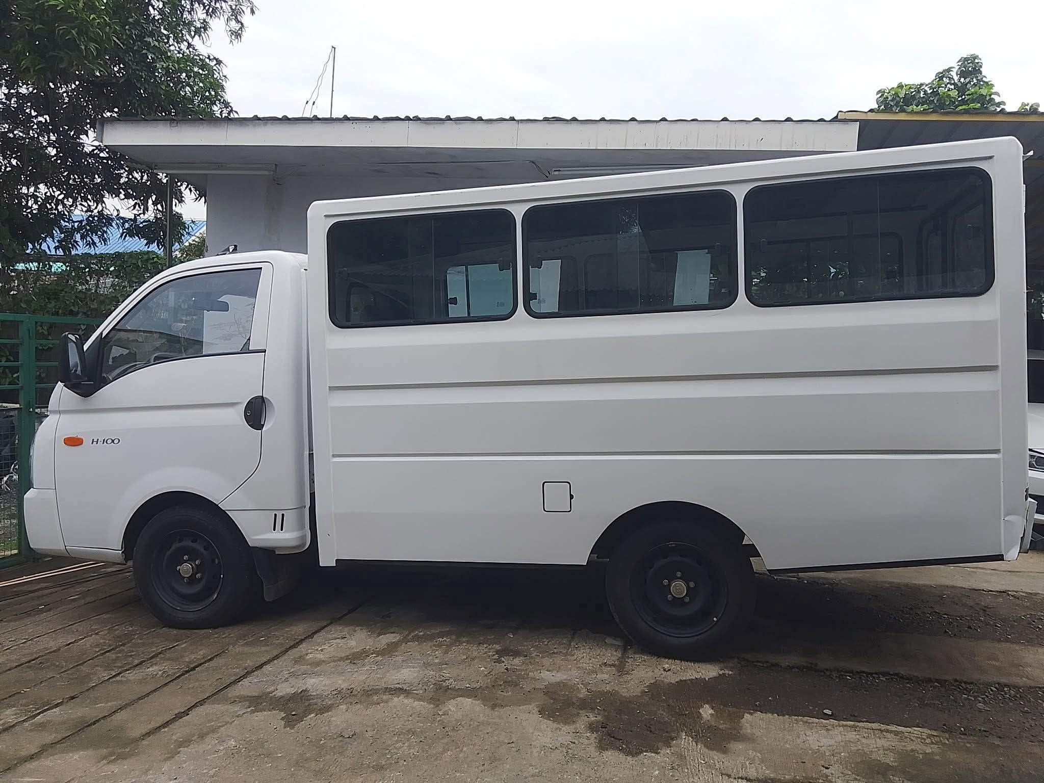 2025 HYUNDAI H100 2.5 CRDI MANUAL DIESEL - Image 4