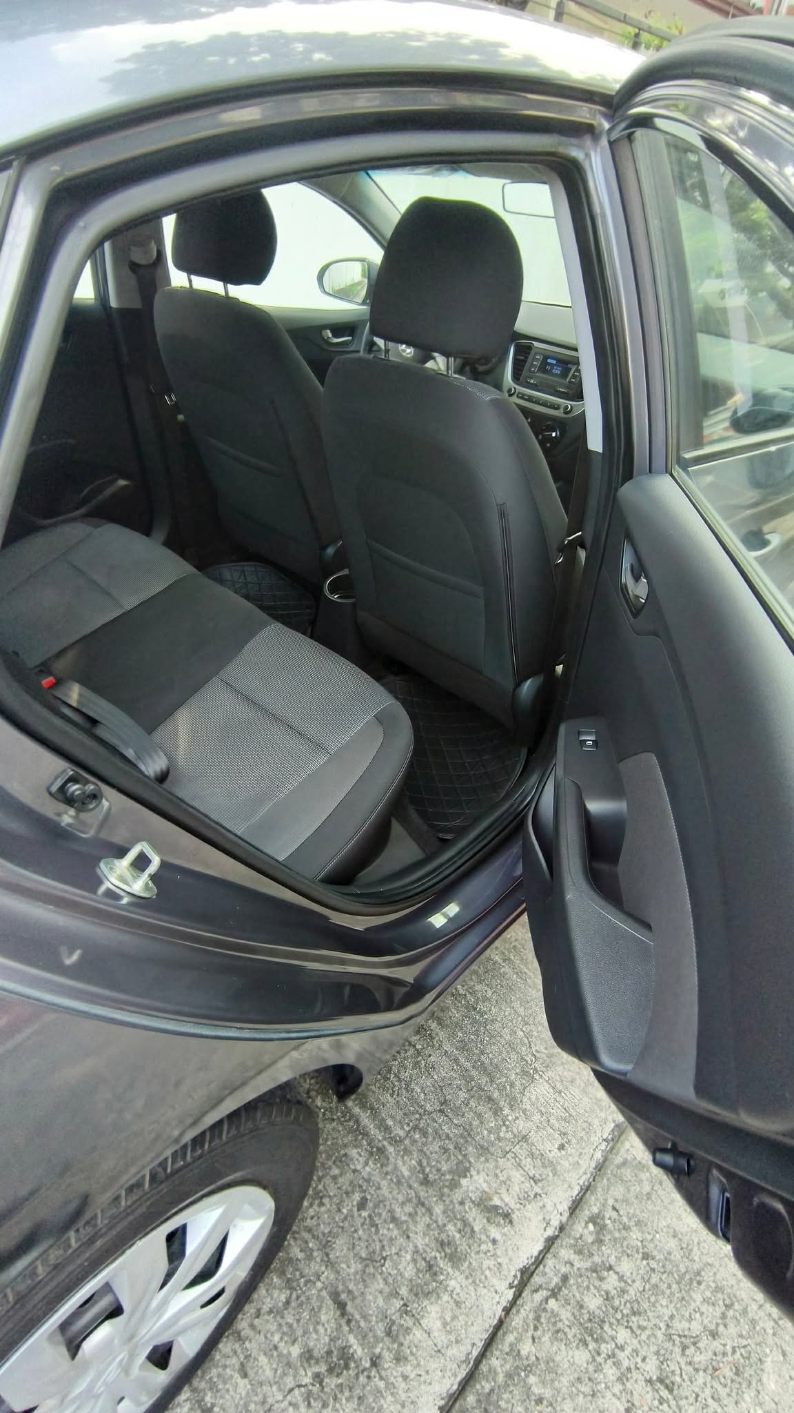 2020 HYUNDAI ACCENT GL 1.4 AT GAS - Image 4